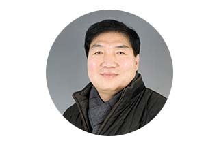 부이사장 이 홍 연