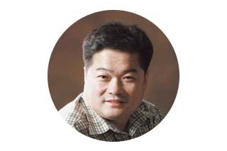 이사장 조 윤 곤